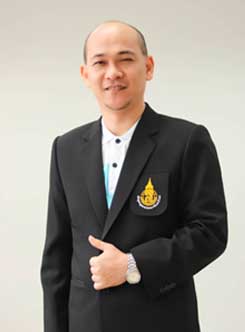 นายธีรภาพ เอกพิพัฒน์วงศ์